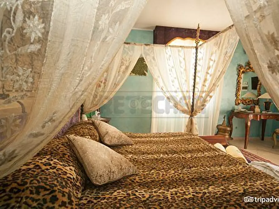 Immagine 50 di Villa in vendita  a Castelvetrano