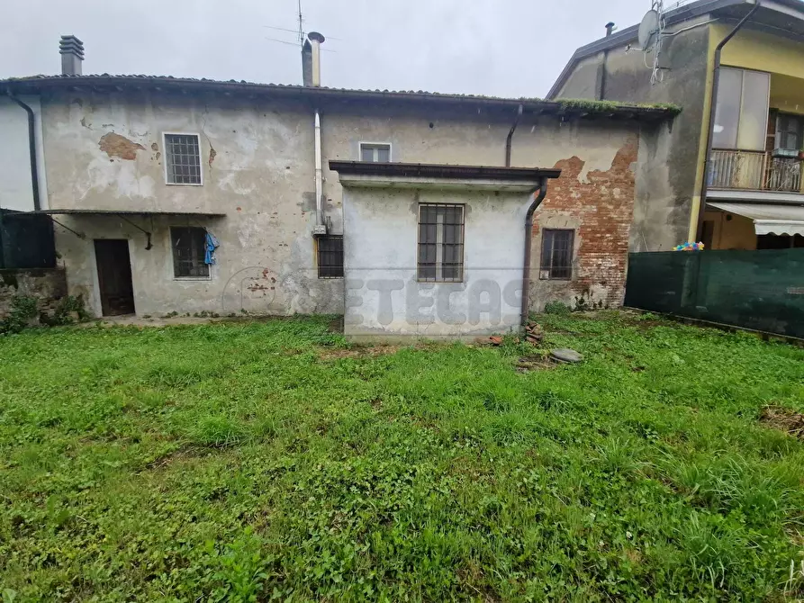 Immagine 17 di Villetta a schiera in vendita  in Via Amilcare Ponchielli a Castelverde