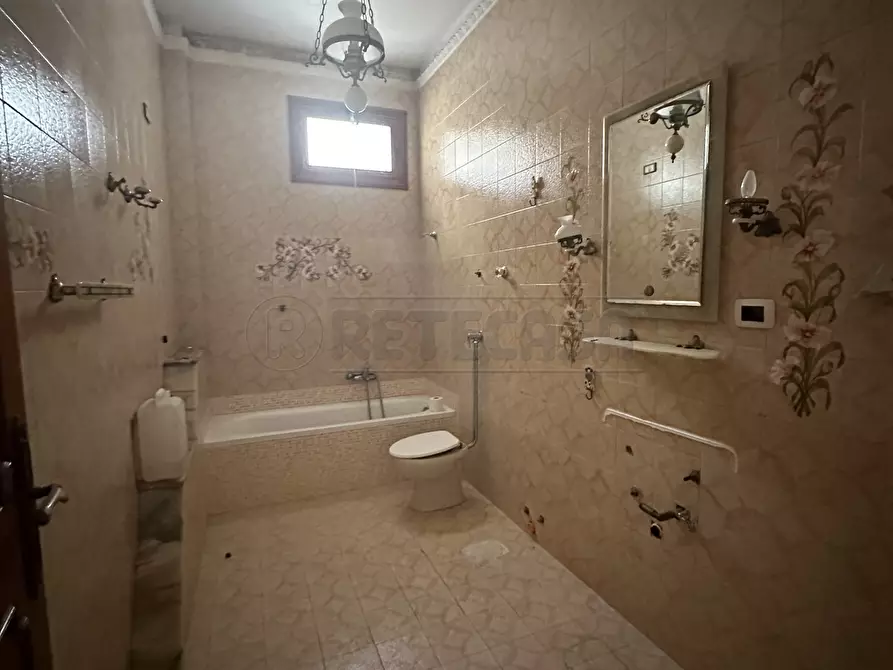 Immagine 9 di Casa indipendente in vendita  a Mazara Del Vallo