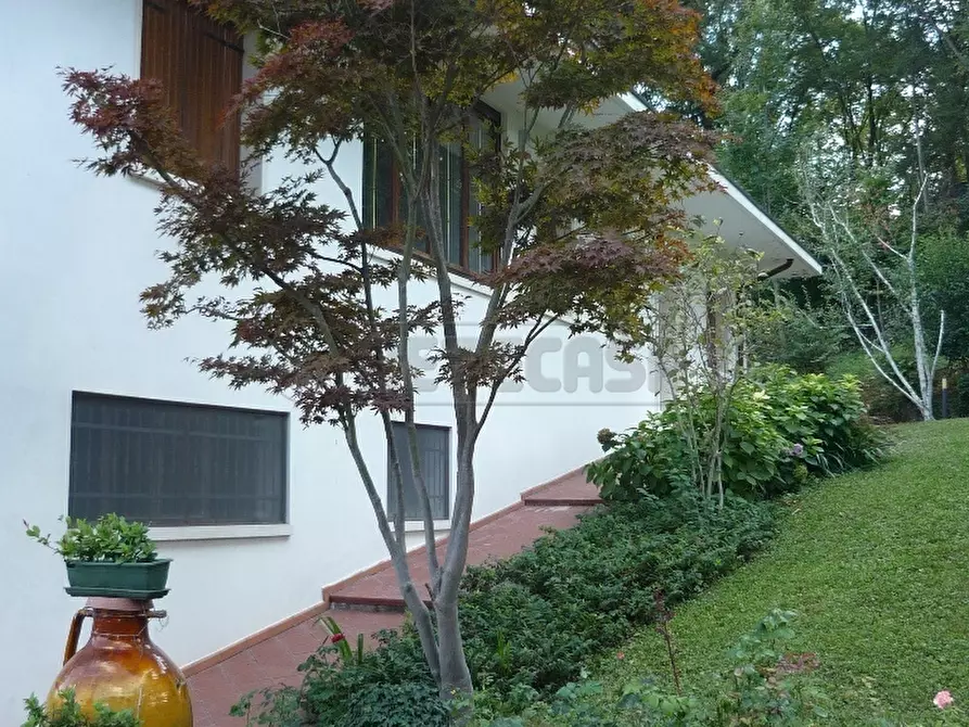 Immagine 1 di Villa in affitto  in Via San Rocco a Arcugnano