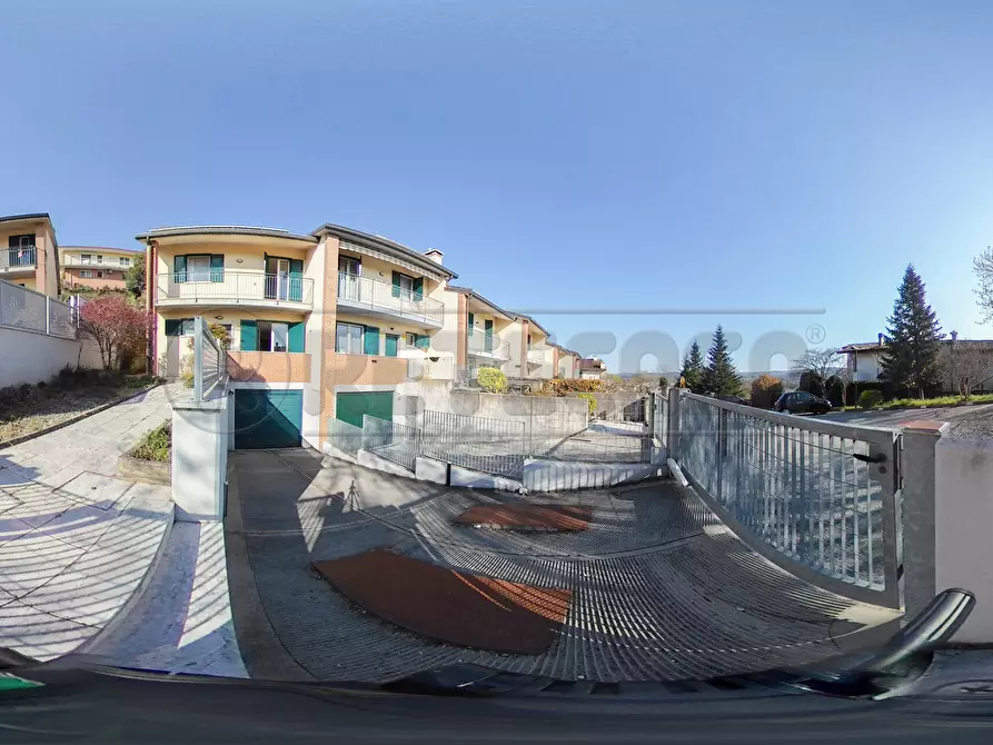 Immagine 83 di Porzione di casa in vendita  in Via Molini a Creazzo