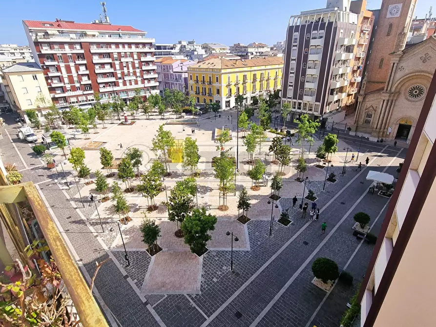 Immagine 1 di Quadrilocale in vendita  a Pescara