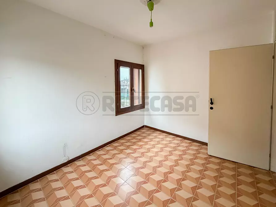 Immagine 26 di Rustico / casale in vendita  in Via Valle a Sovizzo