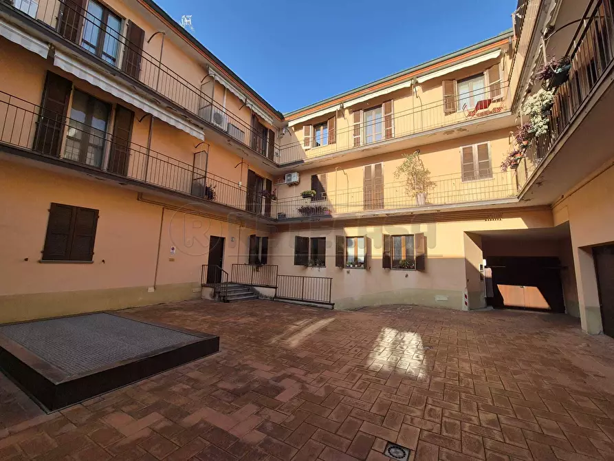 Immagine 16 di Quadrilocale in vendita  in CORSO MATTEOTTI a Cremona