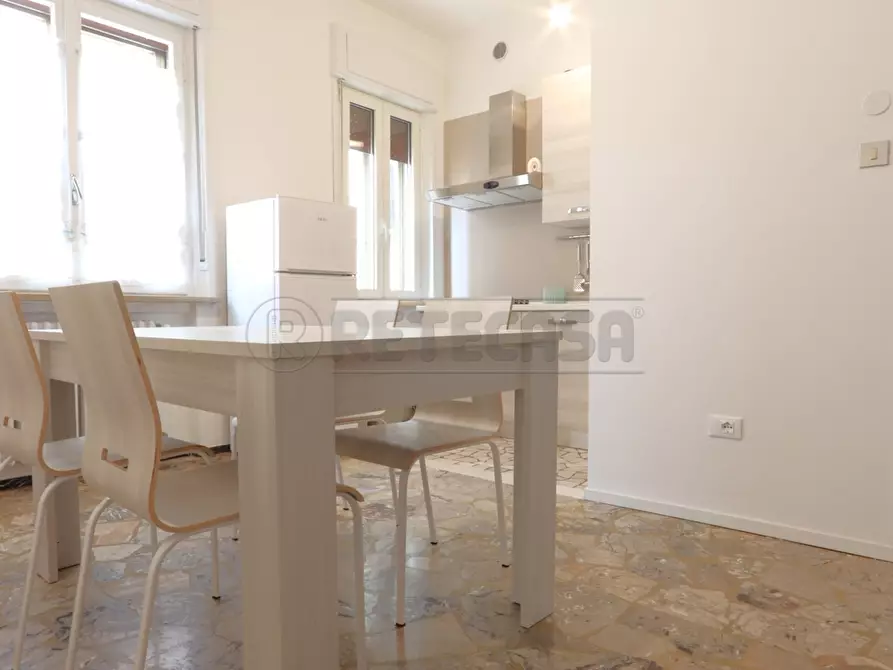 Immagine 9 di Stanza singola in affitto  in via A. Rossi 27 a Vicenza