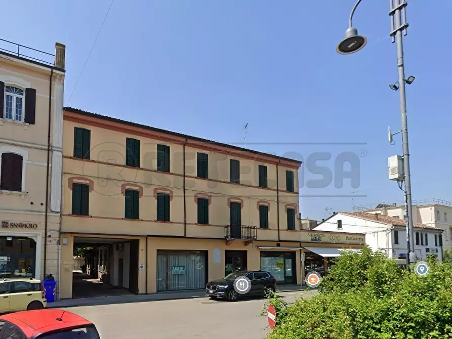 Immagine 1 di Albergo/B&B/Residence in vendita  in Viale della Repubblica 23 a Bondeno