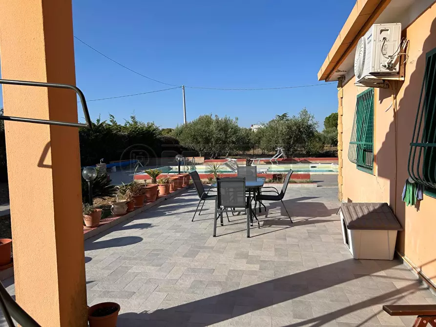 Immagine 14 di Villa in vendita  a Caltanissetta