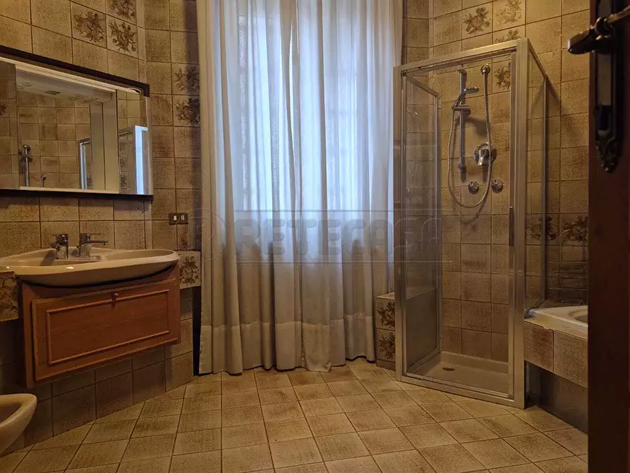 Immagine 4 di Quadrilocale in affitto  in via Tasso a Bergamo