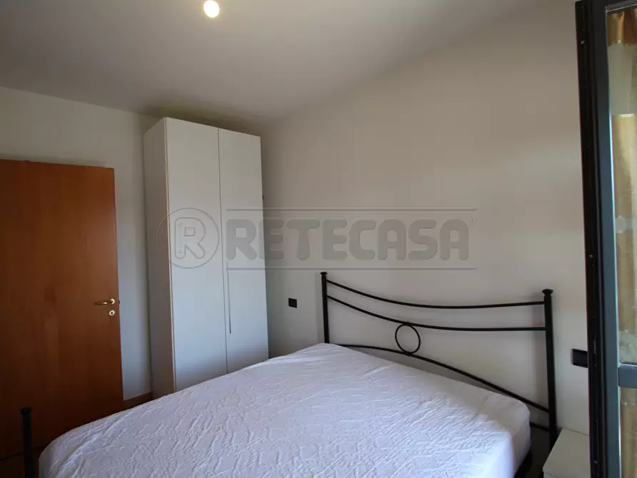 Immagine 8 di Appartamento in vendita  a Bergamo