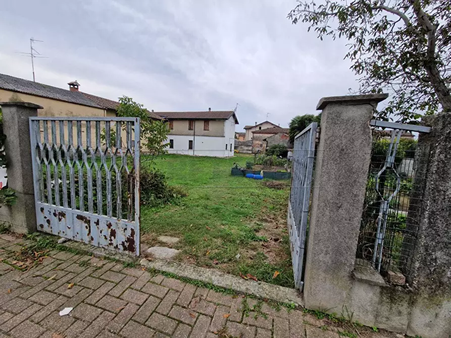 Immagine 16 di Terreno industriale in vendita  in Viale Europa a Acquanegra Cremonese