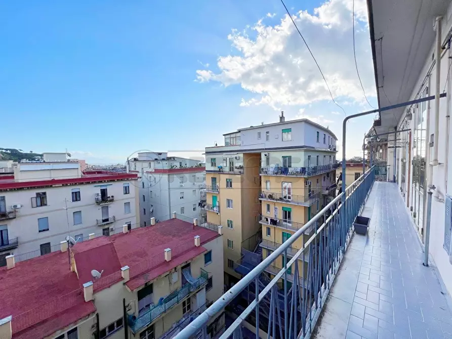 Immagine 10 di Quadrilocale in affitto  in Via Giuseppe Avallone a Salerno