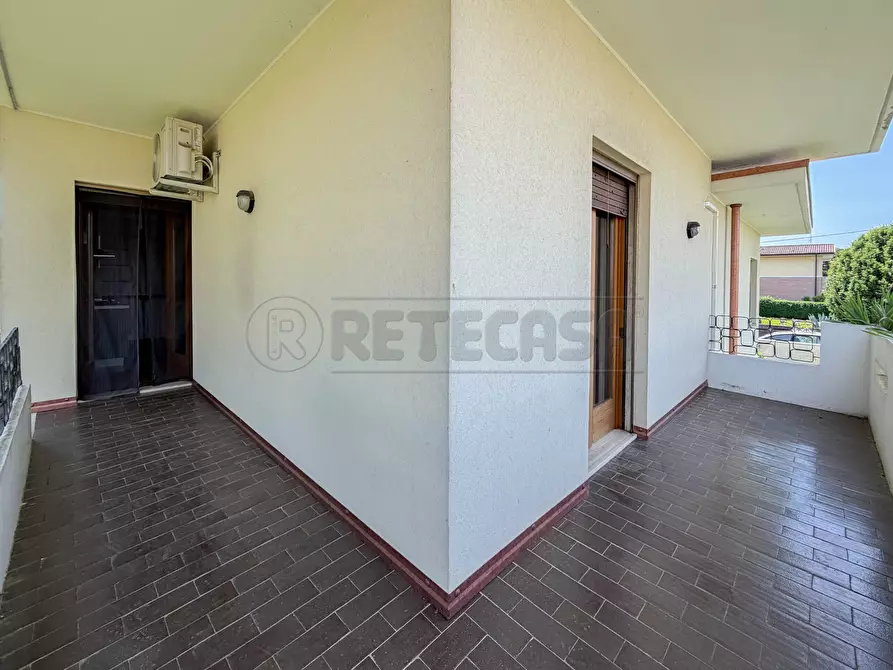 Immagine 22 di Villetta a schiera in vendita  in Via Carducci a Monticello Conte Otto