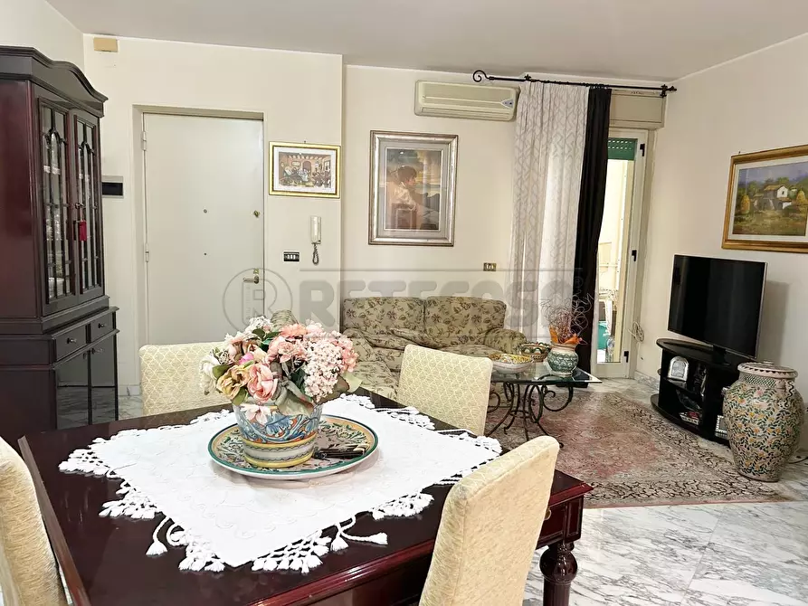 Immagine 4 di Quadrilocale in vendita  in VIA ALCIDE DE GASPERI 17 a Caltanissetta