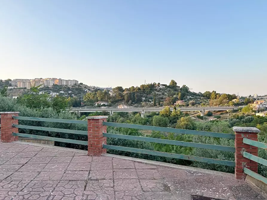 Immagine 40 di Villa in vendita  in contrada Serra Pantano a Caltanissetta