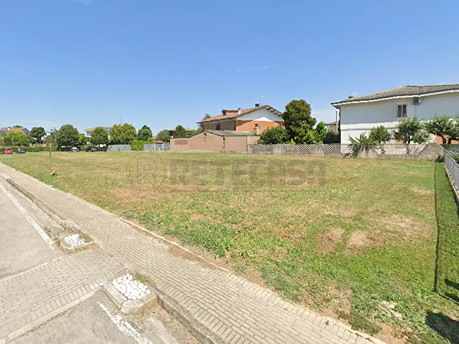Immagine 3 di Terreno edificabile in vendita  in Via XXV Aprile a Nanto