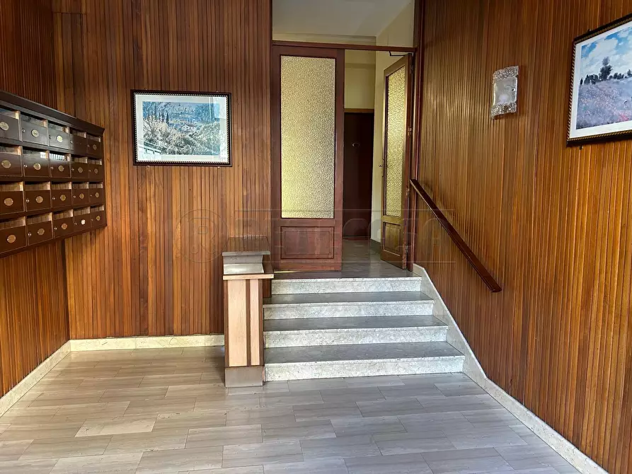 Immagine 8 di Pentalocale in vendita  in via ruggero settimo 14 a Caltanissetta