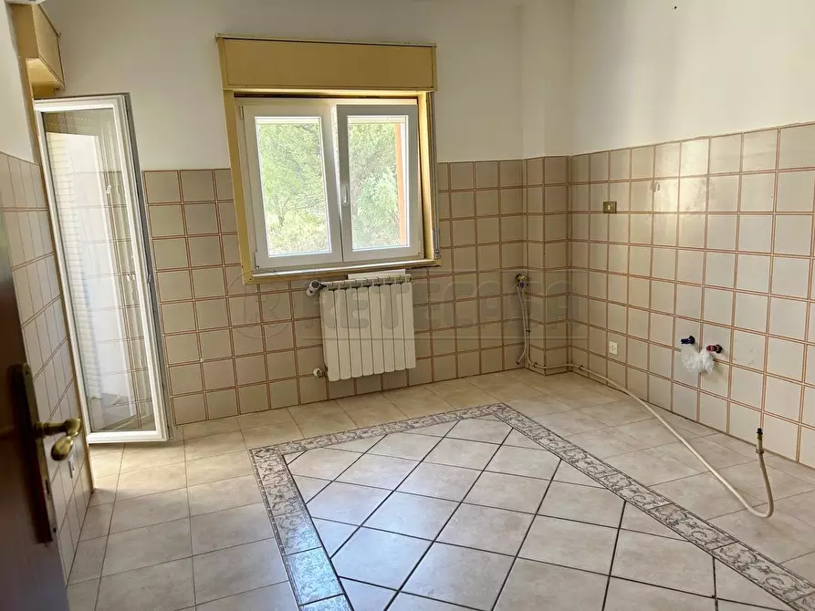 Immagine 6 di Quadrilocale in vendita  in cia Fasci Siciliani 48 a Caltanissetta