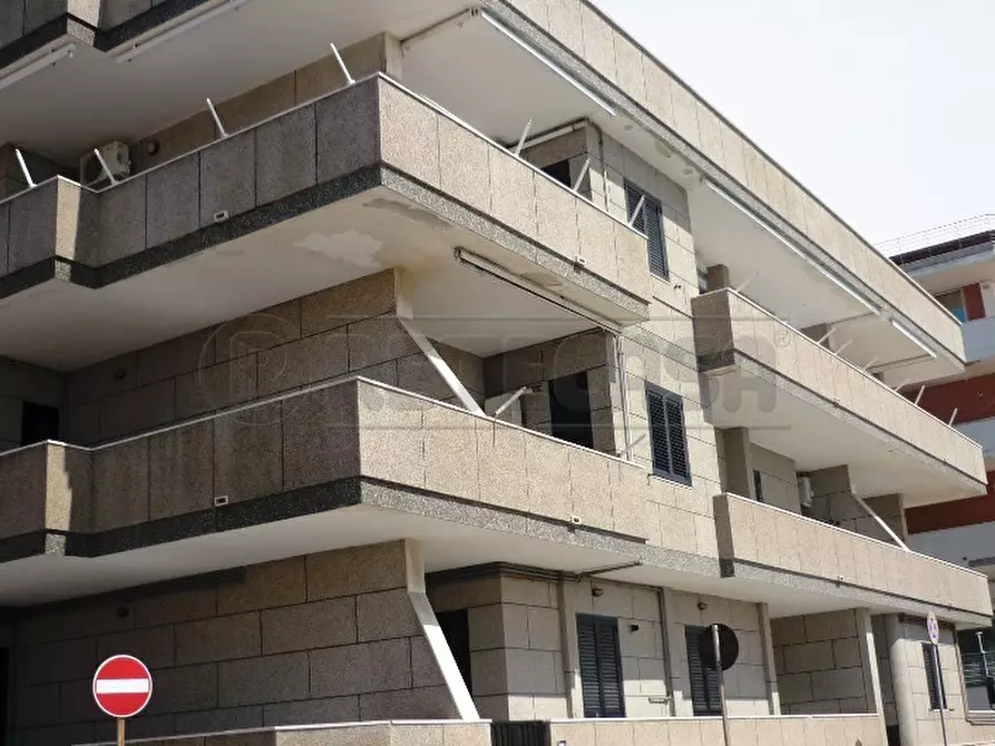 Immagine 29 di Bilocale in vendita  in Via Mazzarella 29 a Gallipoli