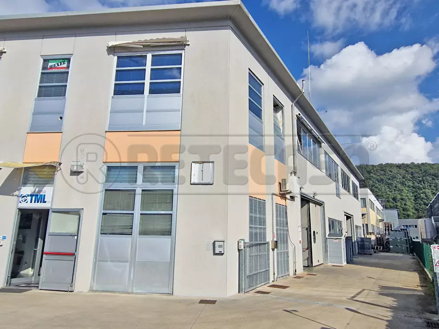 Immagine 2 di Capannone industriale in vendita  in via Del Lavoro 41/b a Trissino