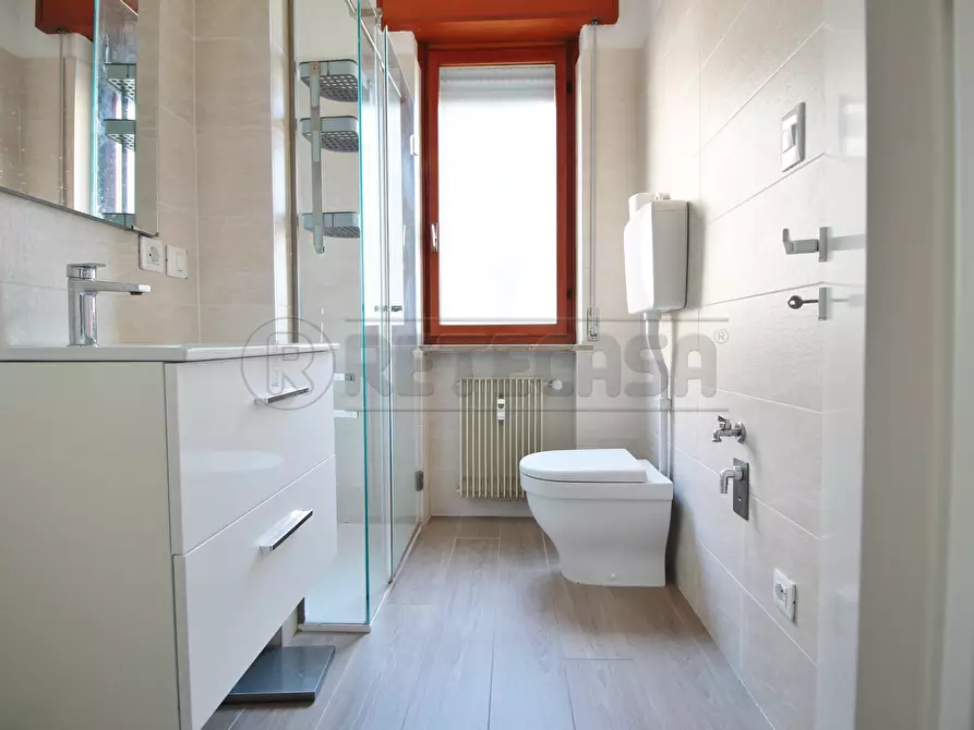 Immagine 11 di Trilocale in affitto  a Vicenza