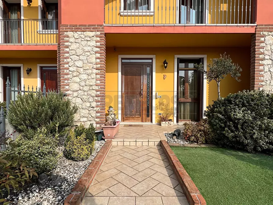 Immagine 3 di Porzione di casa in vendita  a Sarego