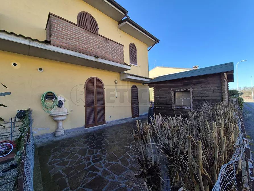 Immagine 22 di Villetta a schiera in vendita  in Via Arno a Sesto Ed Uniti