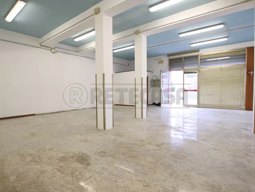 Immagine 4 di Laboratorio in affitto  in Via Chiesa a Nanto
