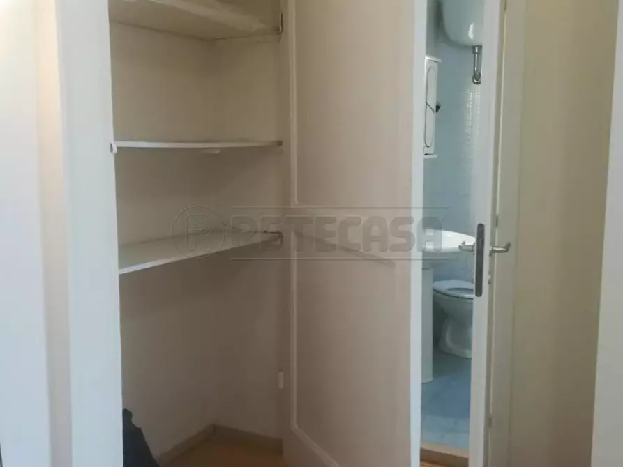 Immagine 6 di Monolocale in affitto  in Piazza Municipio a San Nicola La Strada