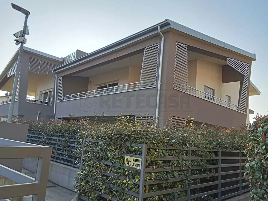 Immagine 2 di Trilocale in vendita  in Via Paderno 42 a Seriate