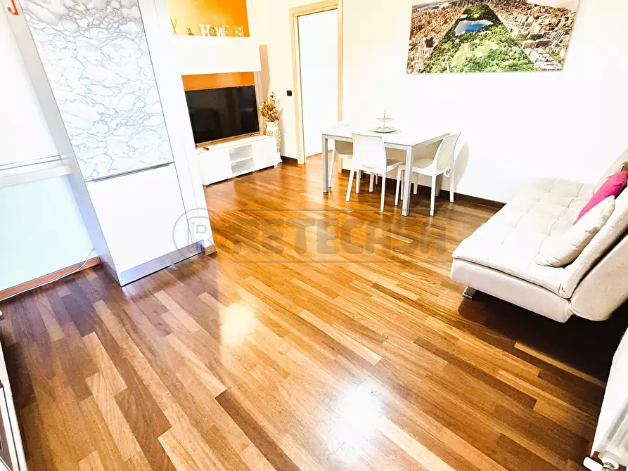 Immagine 22 di Bilocale in vendita  a Pescara