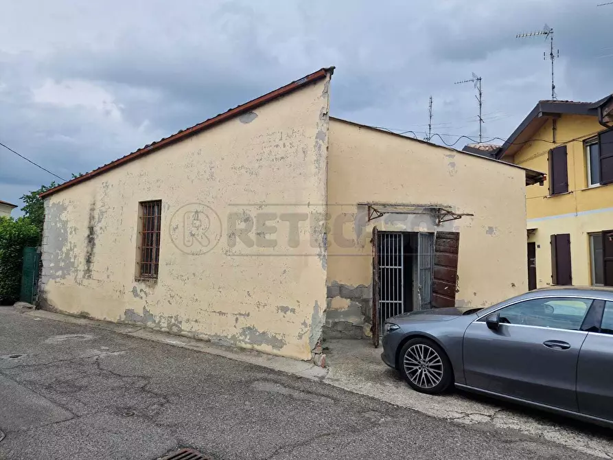 Immagine 3 di Casa indipendente in vendita  in Via Parigi a Castelvetro Piacentino