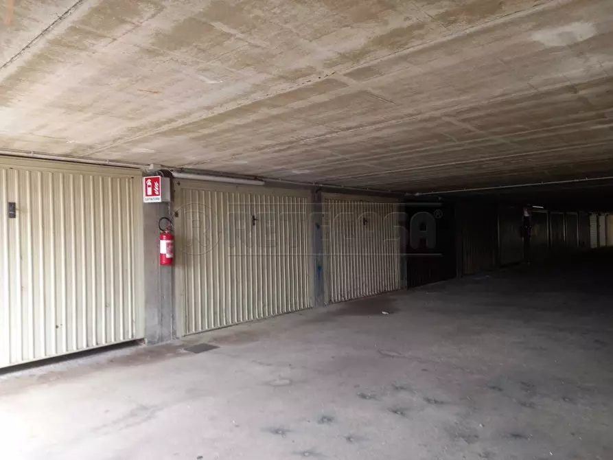 Immagine 1 di Garage in vendita  in Via Trieste a Montecchia Di Crosara