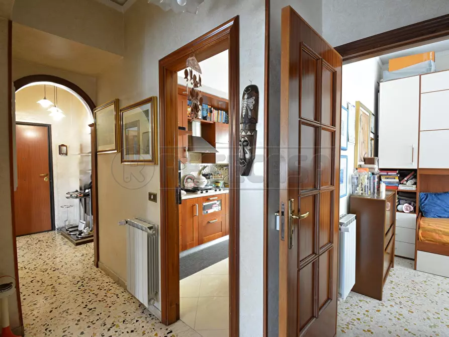 Immagine 11 di Quadrilocale in vendita  a Messina