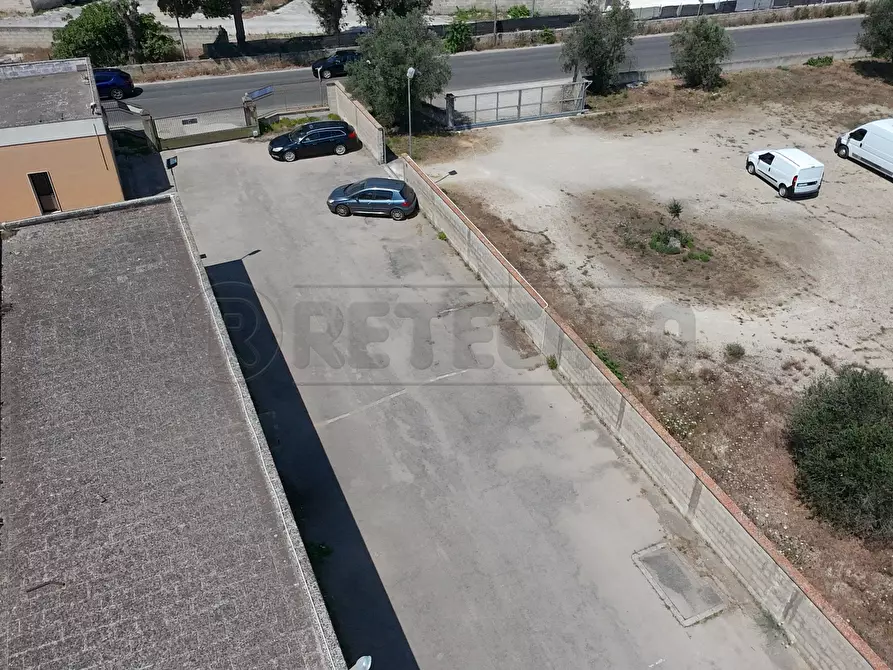 Immagine 8 di Laboratorio in vendita  in Via Neviano 37 a Seclì