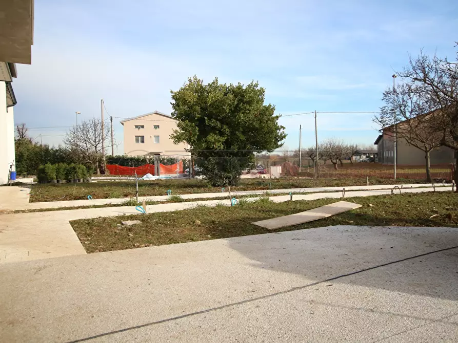 Immagine 28 di Porzione di casa in vendita  a Caldogno