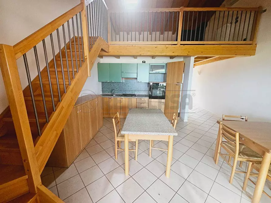 Immagine 2 di Appartamento in vendita  in Strada Provinciale 39 a Manerba Del Garda