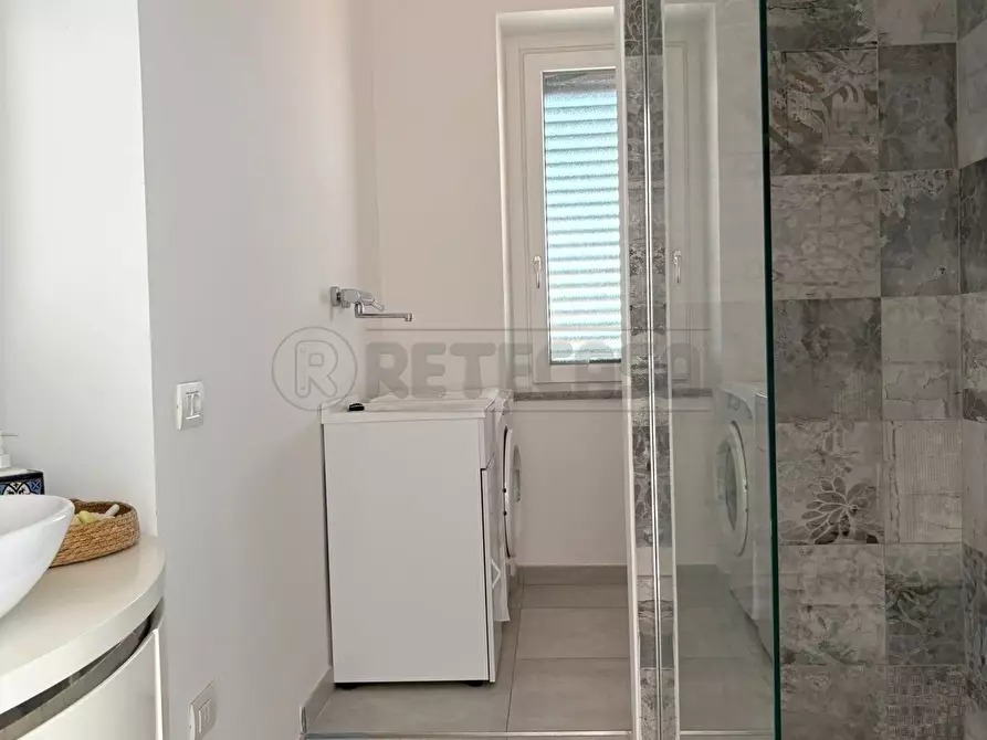 Immagine 9 di Attico in vendita  in Via Gennaro Tescione a Caserta