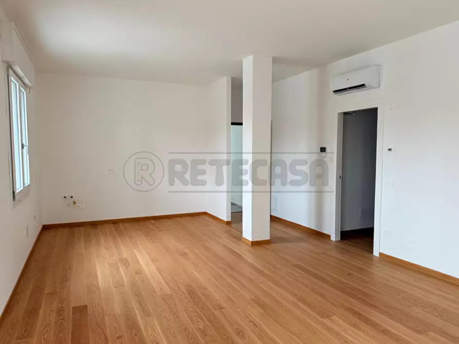 Immagine 2 di Casa semindipendente in vendita  in Viale S. Agostino a Vicenza