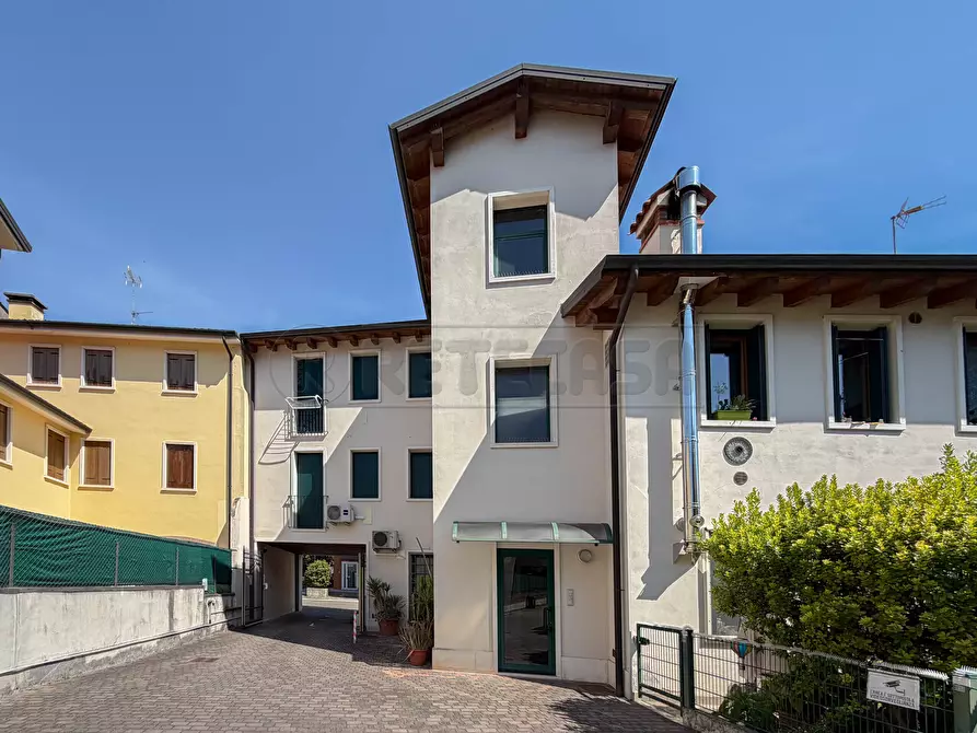 Immagine 3 di Bilocale in vendita  in Via IV Novembre a Sovizzo