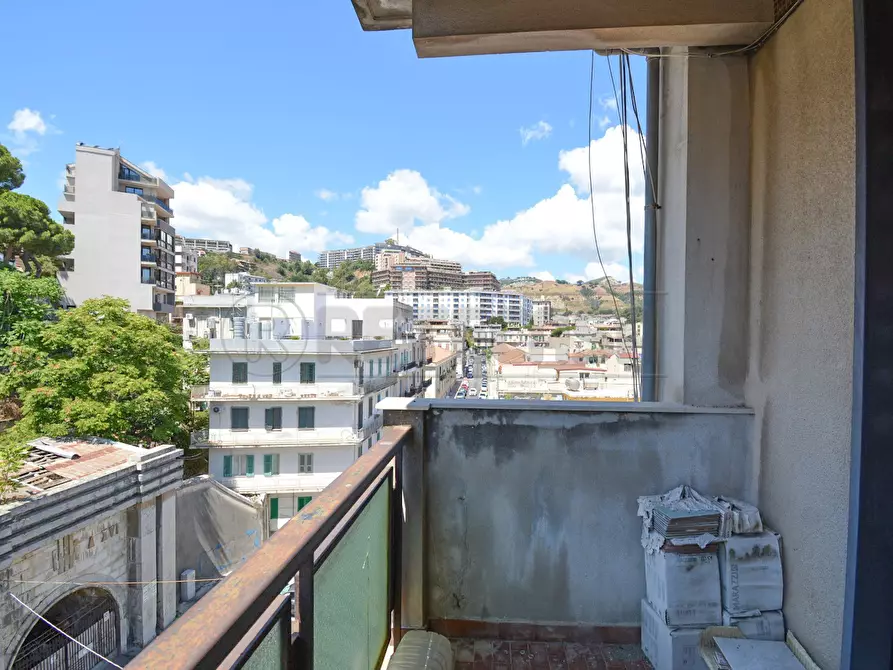 Immagine 24 di Quadrilocale in vendita  in Via Francesco Todaro 5 a Messina