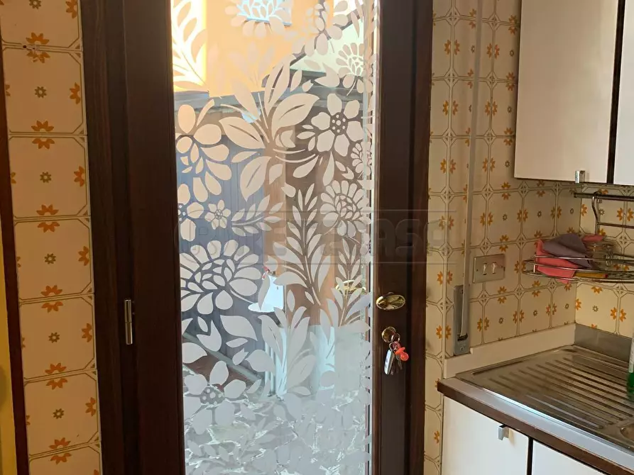 Immagine 4 di Villa in vendita  a Curno