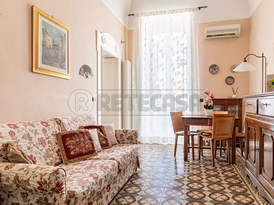 Immagine 3 di Bilocale in vendita  in Via Aldo Moro 31 a Bisceglie