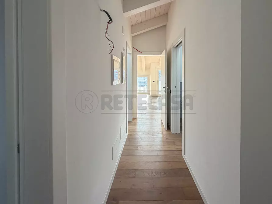 Immagine 20 di Attico in vendita  in Via F. Magellano a Creazzo