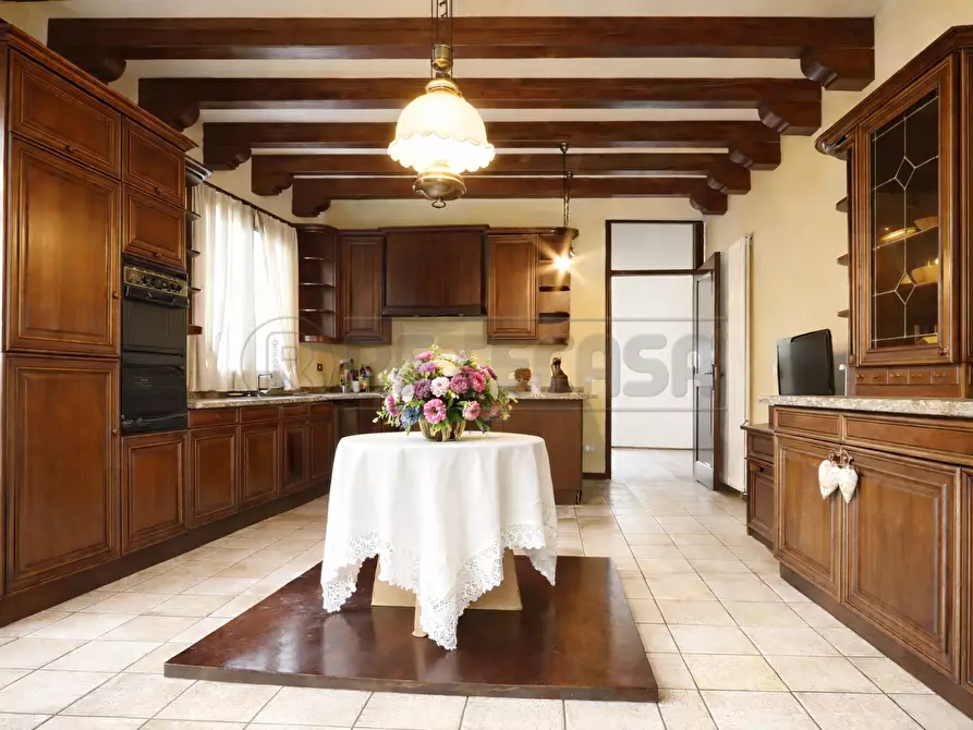 Immagine 1 di Villetta a schiera in vendita  in Via Caprera a Vicenza