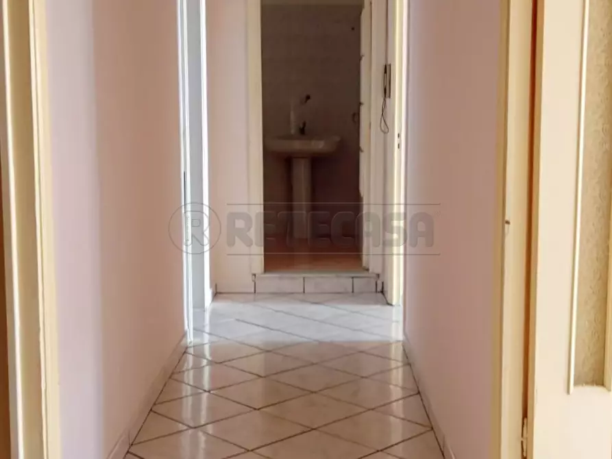 Immagine 15 di Casa trifamiliare in vendita  a Marcianise