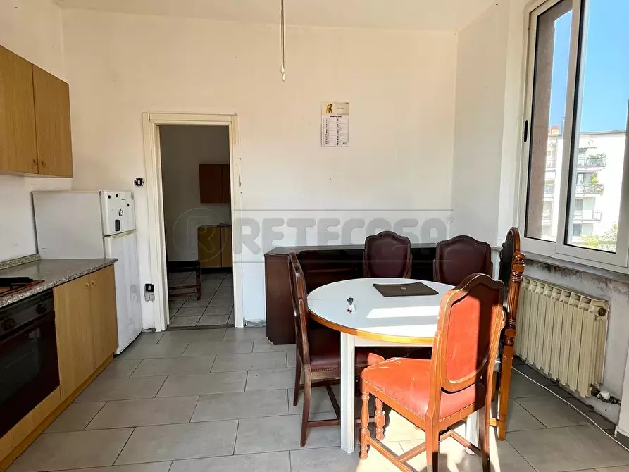 Immagine 3 di Bilocale in vendita  in Via San Bernardino a Bergamo