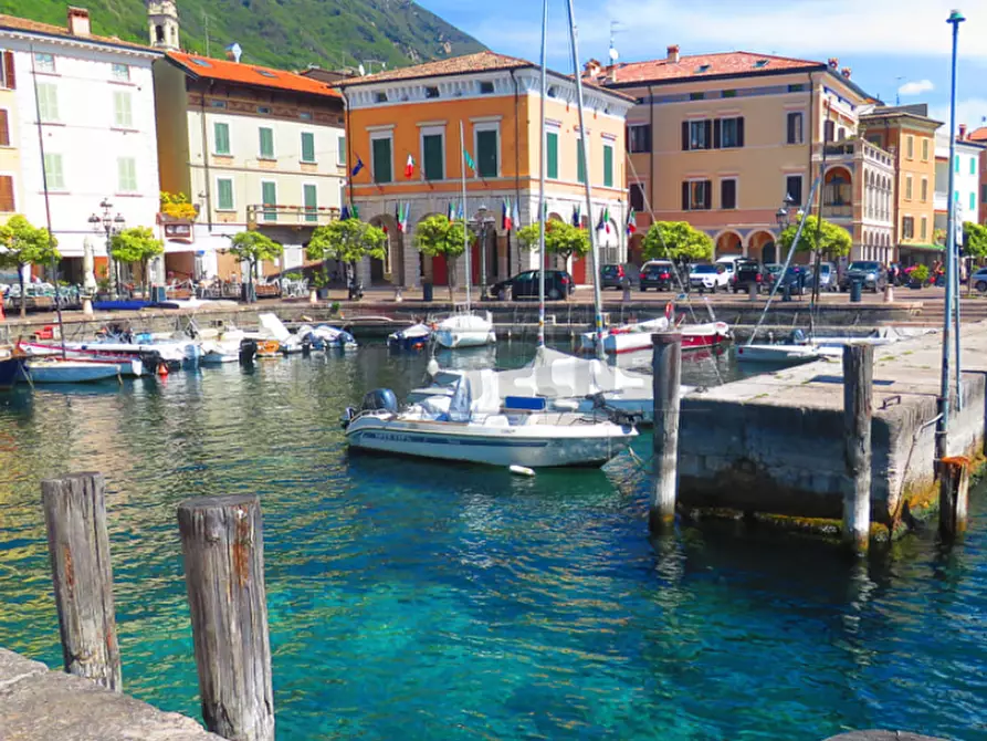 Immagine 10 di Quadrilocale in vendita  in via don primo adami a Gargnano