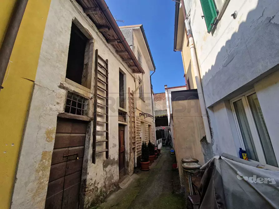 Immagine 21 di Terratetto in vendita  in Piazza Volontari del Sangue a Pieve San Giacomo