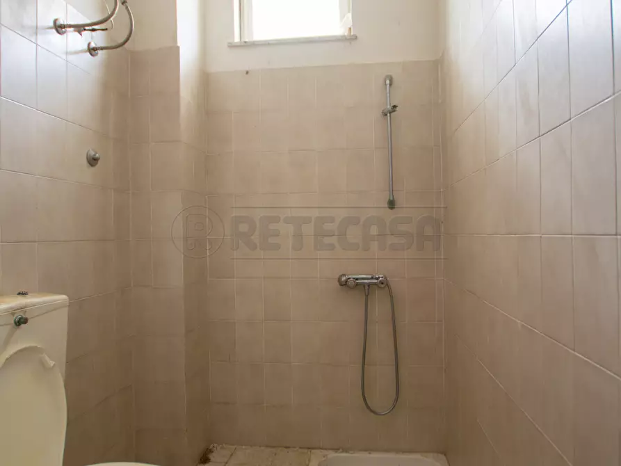 Immagine 6 di Magazzino in vendita  in Alba Chiara a Messina