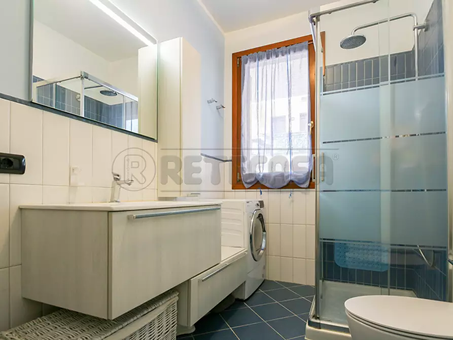 Immagine 24 di Bilocale in vendita  in Via Rocco Chinnici 23 a Bolzano Vicentino